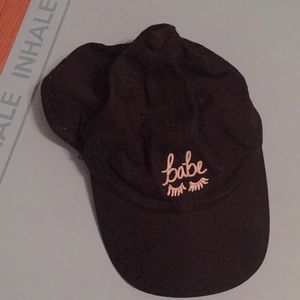 “Babe” Hat in Black